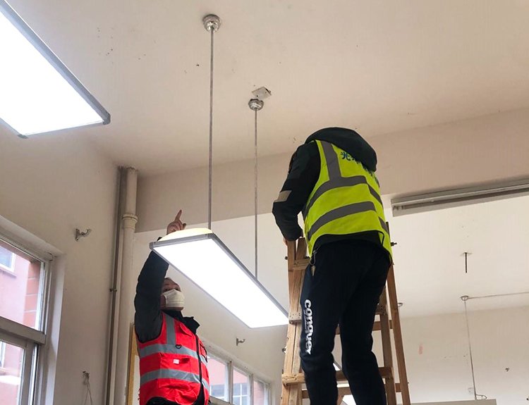 教室專用燈（dēng）安裝流程