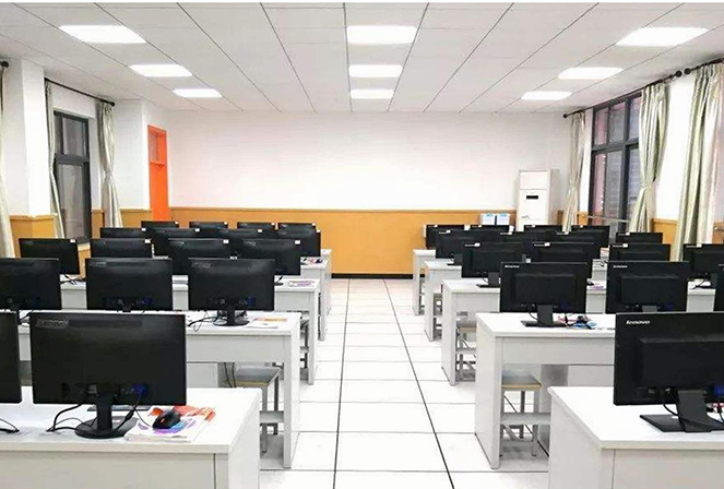 LED麵板燈裝修好效(xiào)果圖