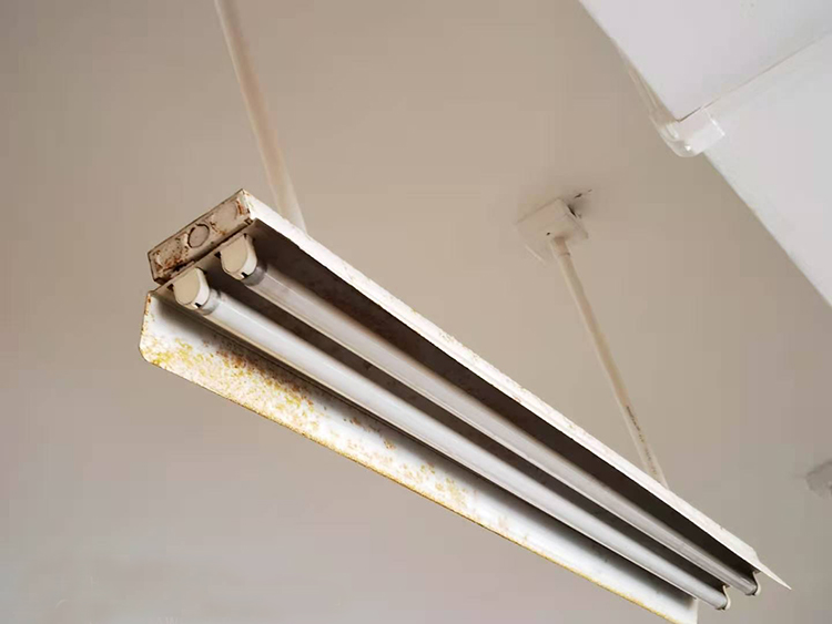 目前國內教（jiāo）室的基本現狀