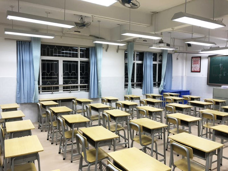 LED護眼教室燈黑板（bǎn）燈配光圖及配光方案（àn）